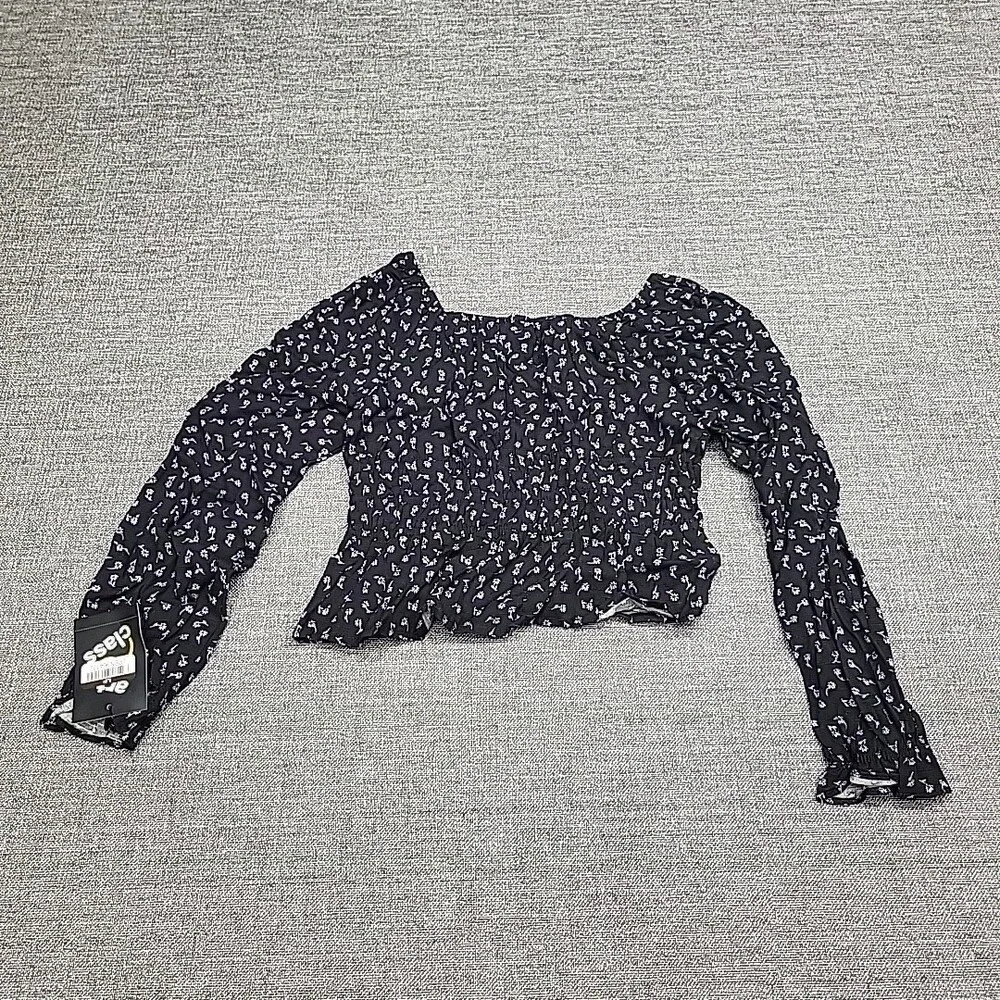 Girls' Long Sleeve Ruched Waist Blouse Top - art class Black Floral S